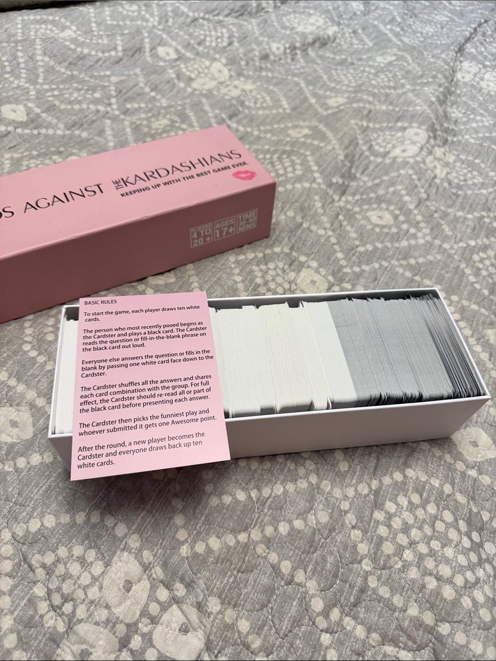 Cards Against The Kardashians Limited Edition Game - Picture 3 of 4